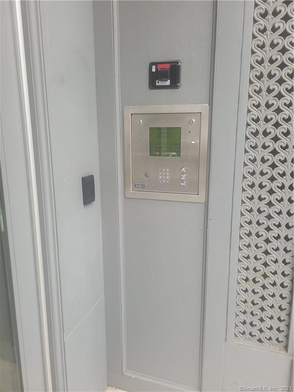 1115 Main St unit 305, Bridgeport, CT 06604 - photo 1