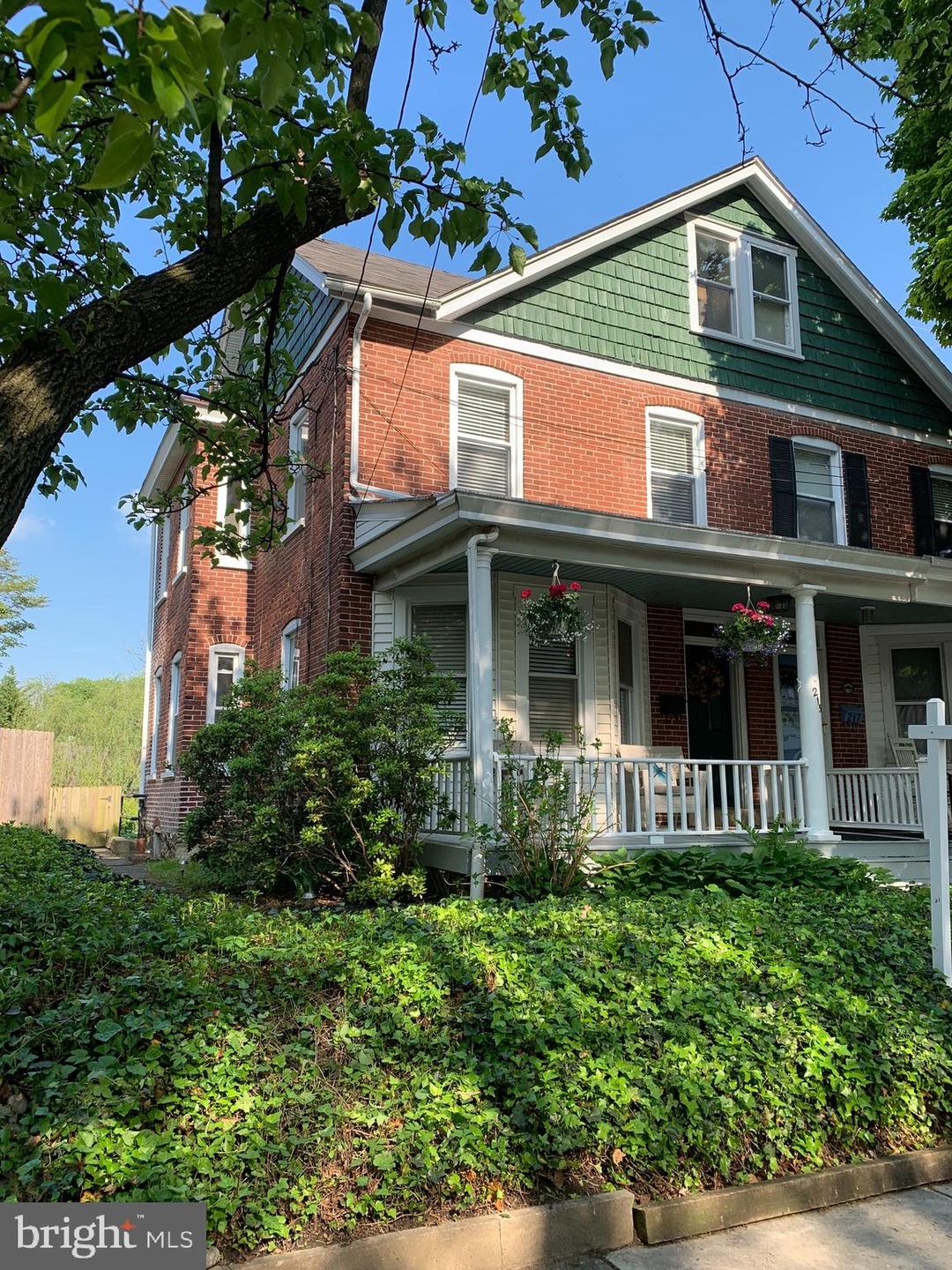 215 Meredith St, Kennett Square, PA 19348 - photo 1