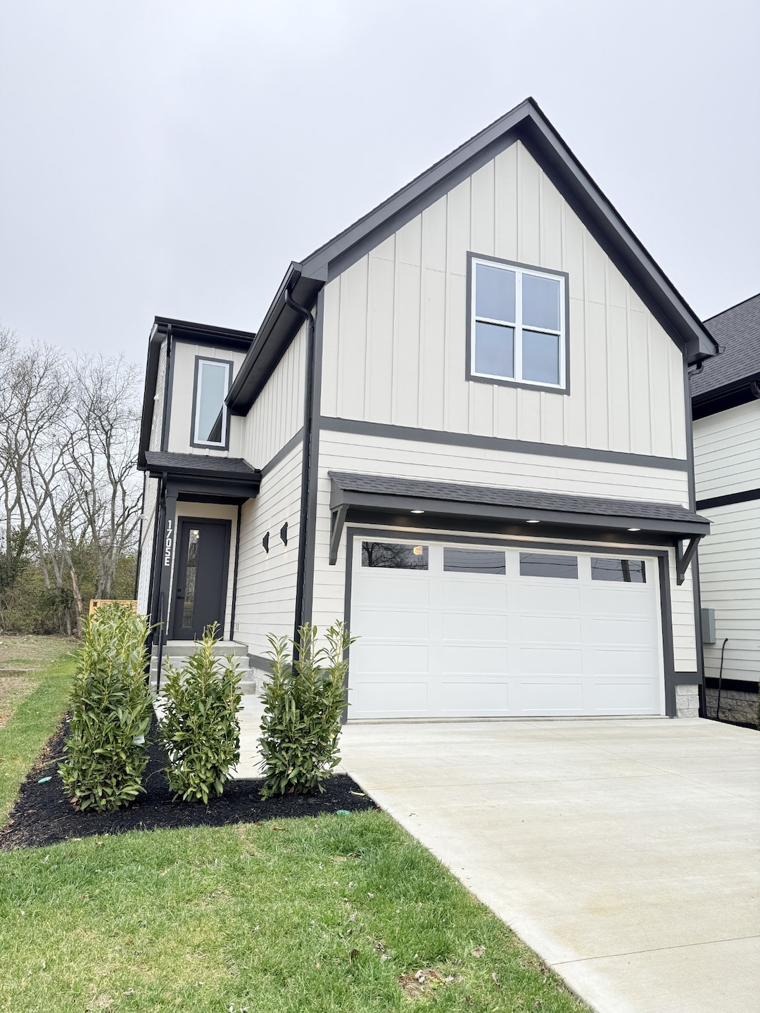 1705 River Dr unit E, Nashville, TN 37218 - photo 1