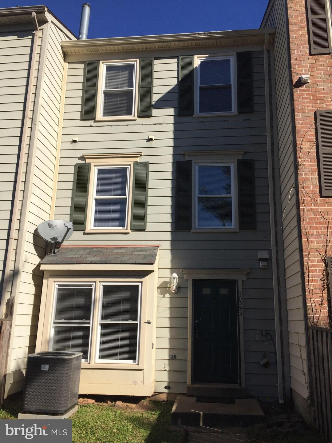 10393 Dylan Place unit 29, Manassas, VA 20109 - photo 1