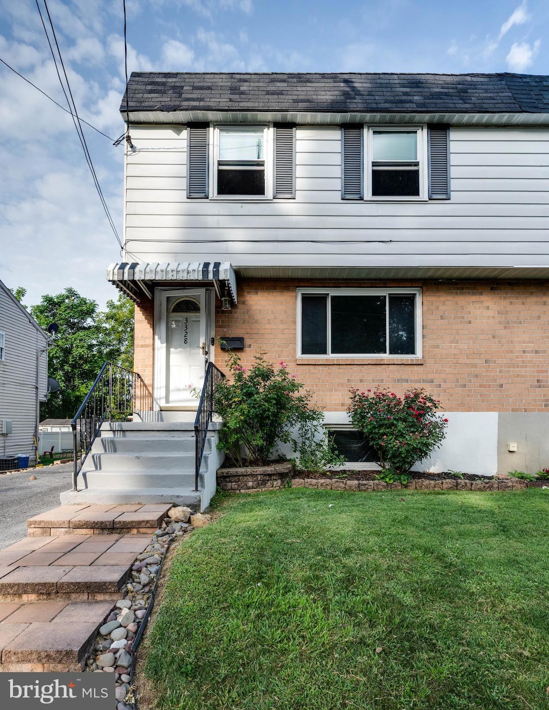 3328 Montrose Ave, Reading, PA 19605 - photo 1