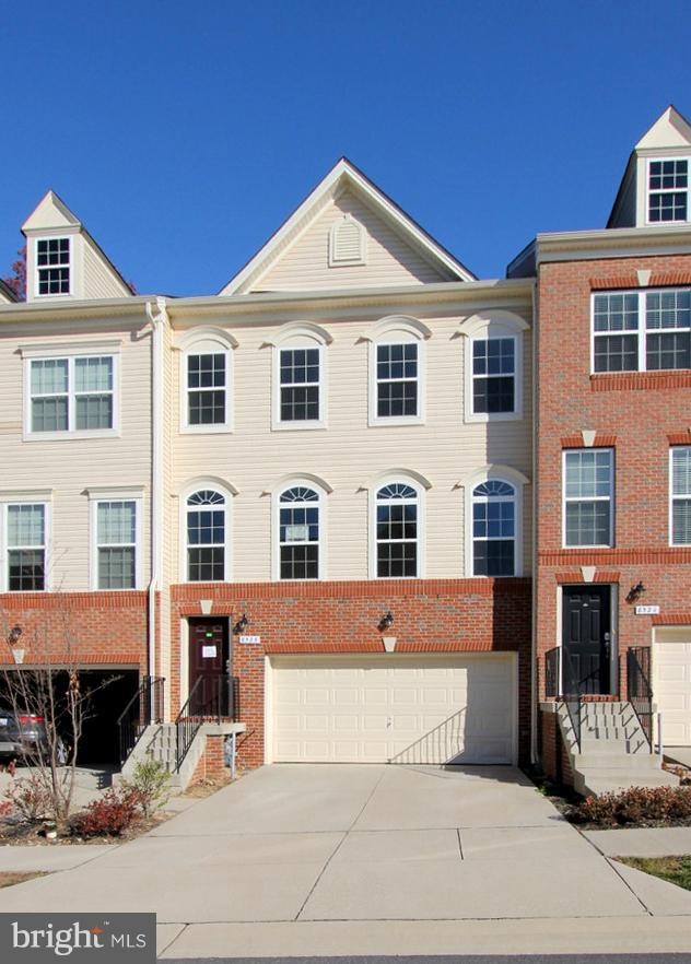 8523 Crooked Tree Ln, Laurel, MD 20724 - photo 1