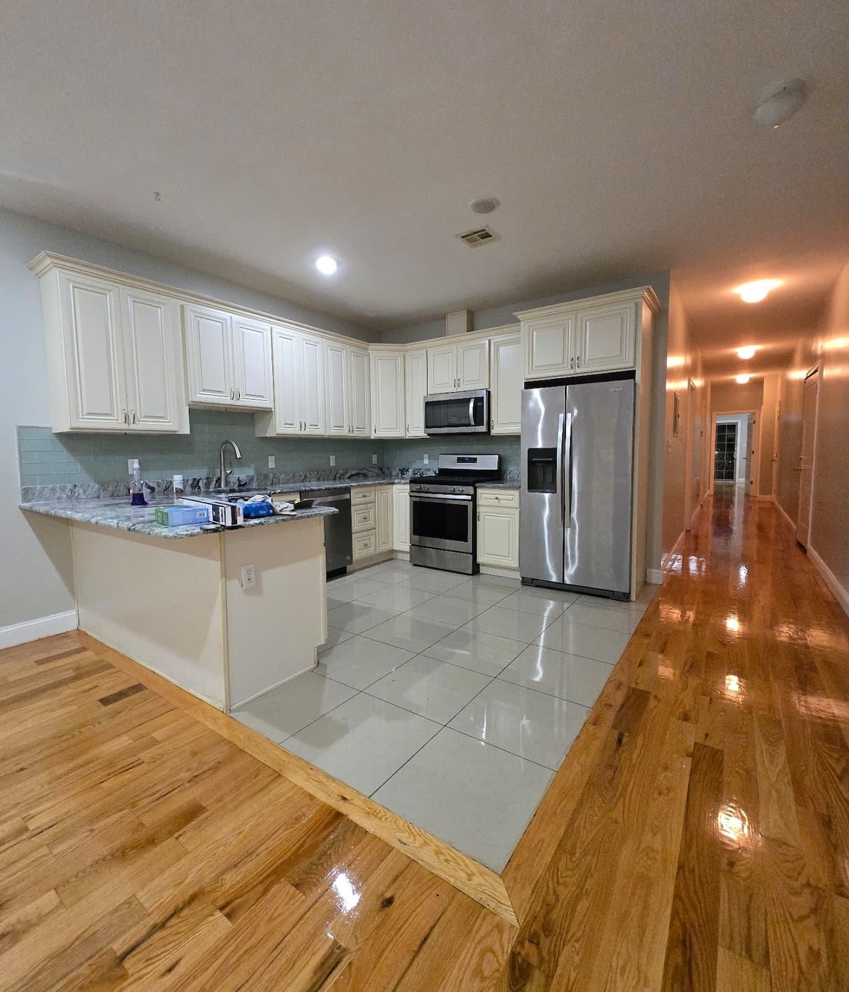 190 Arlington Ave unit 1, Jersey City, NJ 07305 - photo 1