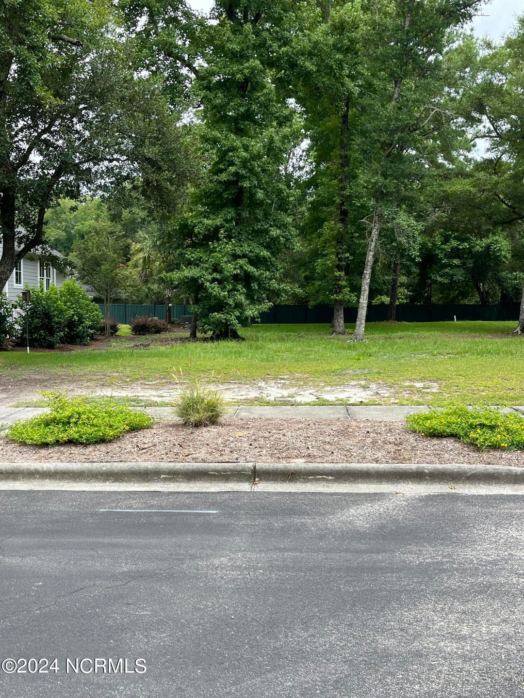 9118 E Lake, Calabash, NC 28467 - photo 1