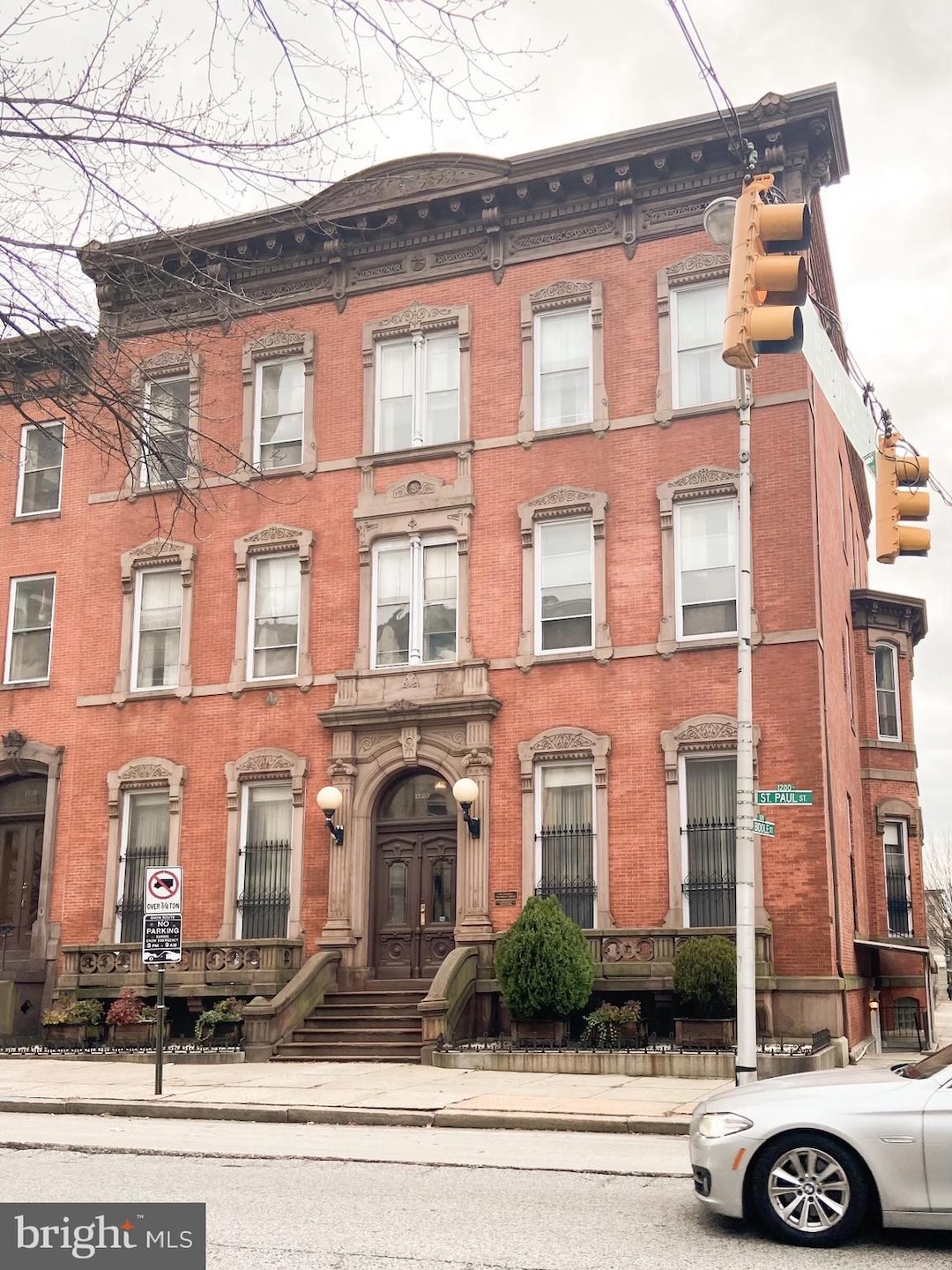 1120 Saint Paul St unit 41, Baltimore, MD 21202 - photo 1