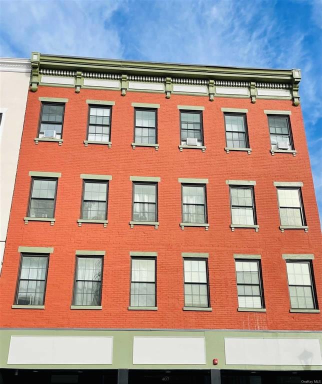 407 Main St, Poughkeepsie, NY 12601 - photo 1