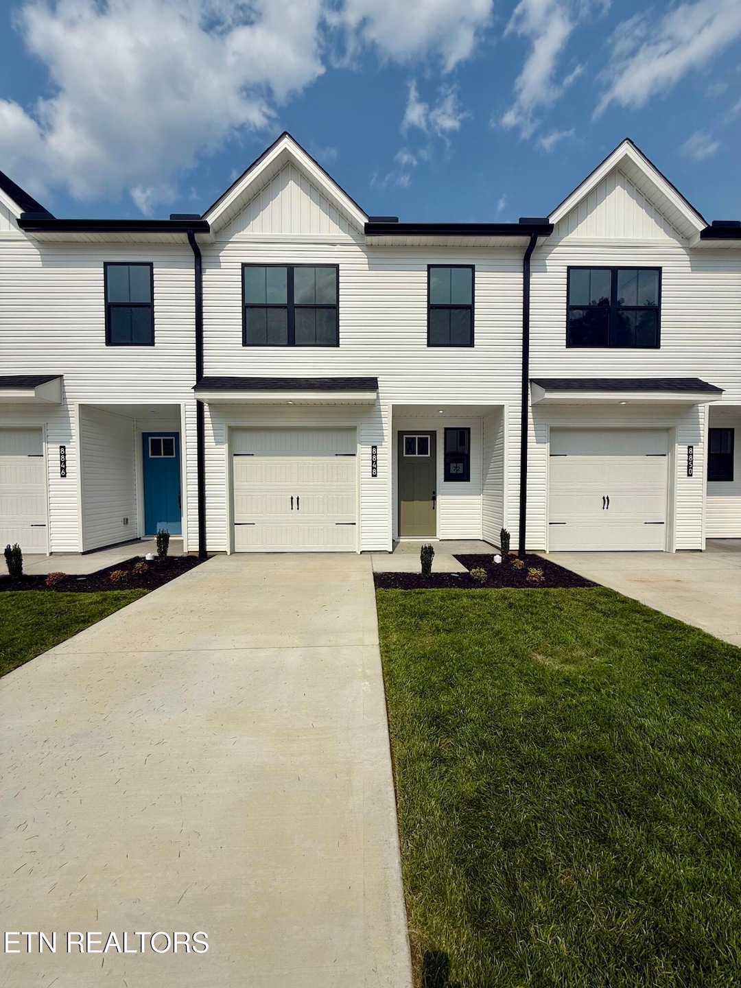 8848 Chapman Trace Way, Knoxville, TN 37920 - photo 1