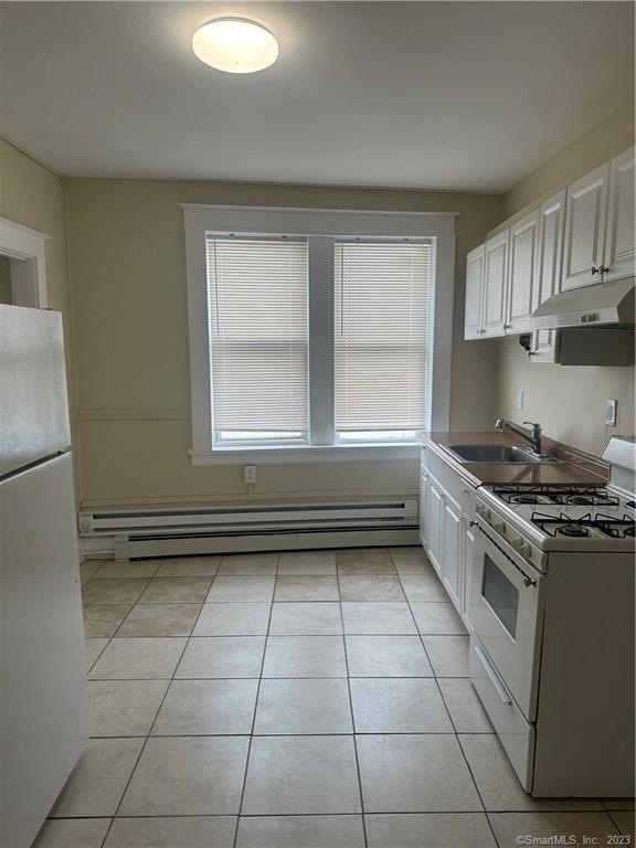 2483 Main St, Bridgeport, CT 06606 - photo 1