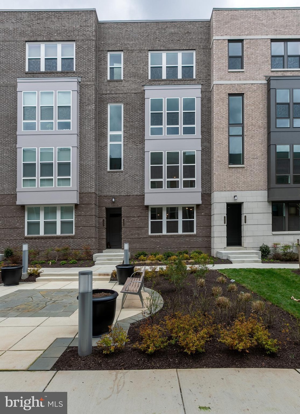 13325 Launders St unit 139, Herndon, VA 20171 - photo 1