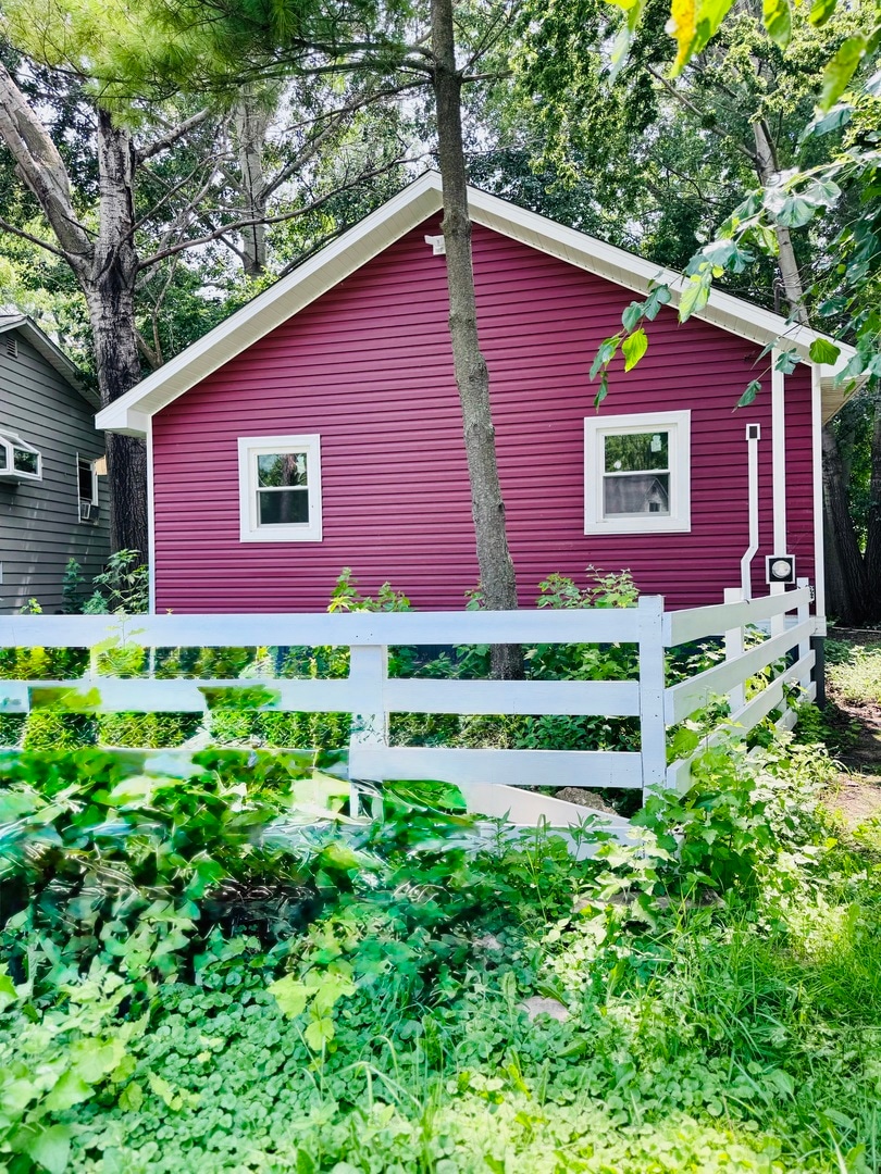 27849 W Lake Shore Dr, Spring Grove, IL 60081 - photo 1