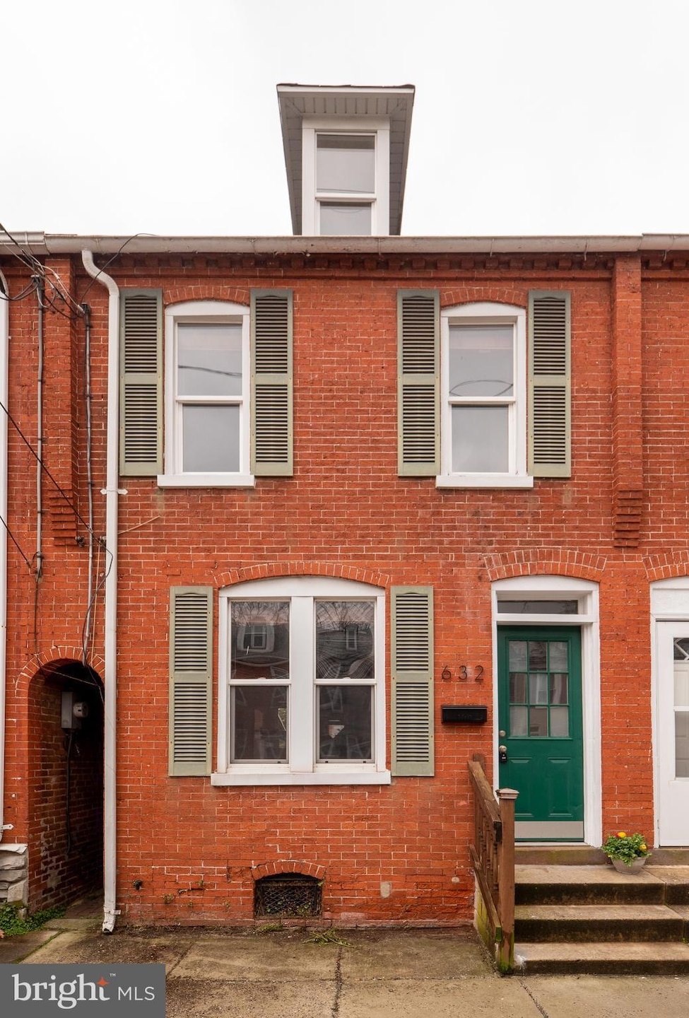 632 1st St, Lancaster, PA 17603 - photo 1