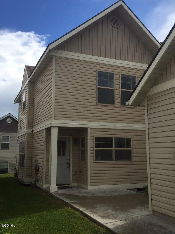 1214 8th St -Entrance