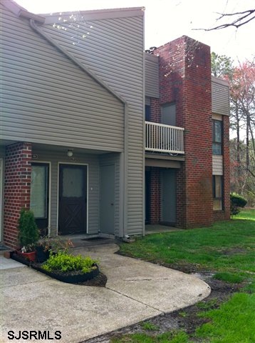 105 Vail Ct unit 17E, Mays Landing, NJ 08330 - photo 1