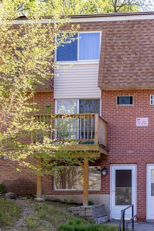 645 Robbins Ave unit 52, Dracut, MA 01826 - photo 1