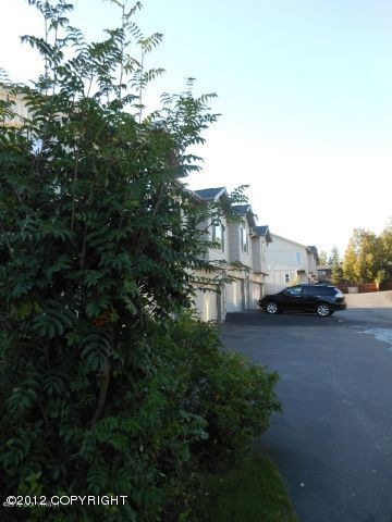 Exterior 1