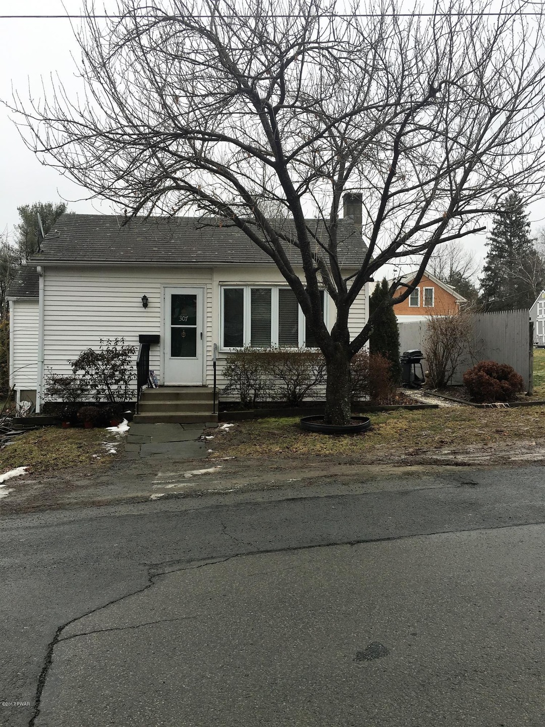 307 3rd St, Milford, PA 18337 - photo 1