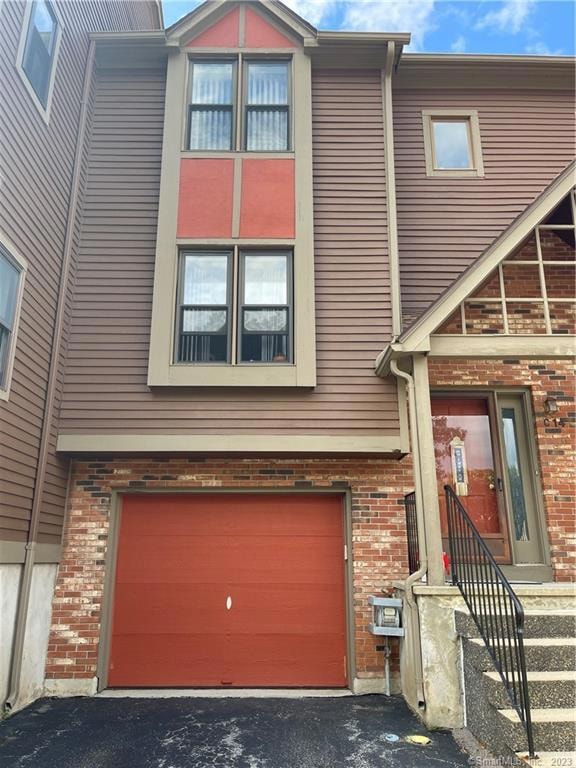 213 W Town St unit C14, Norwich, CT 06360 - photo 1