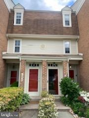 10418 Parthenon Ct, Bethesda, MD 20817 - photo 1