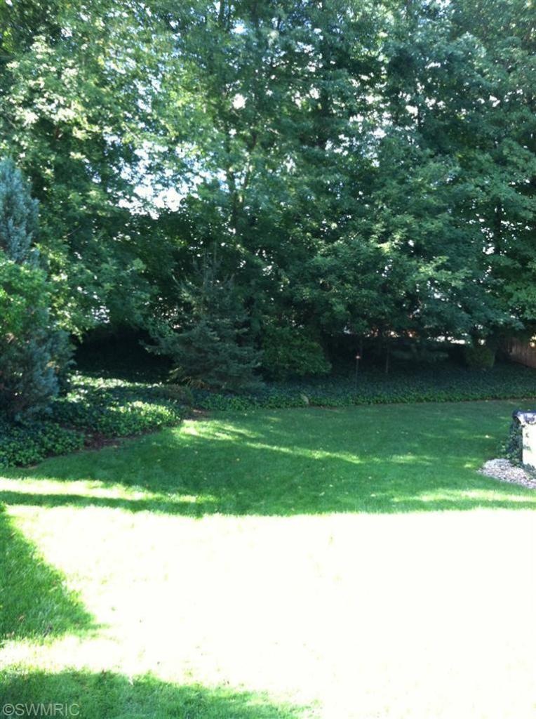 2564 87th St SW, Byron Center, MI 49315 - photo 1