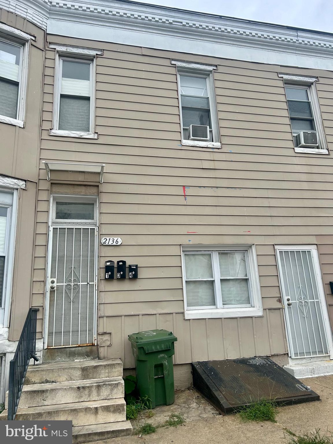 2136 N Fulton Ave unit 1, Baltimore, MD 21217 - photo 1
