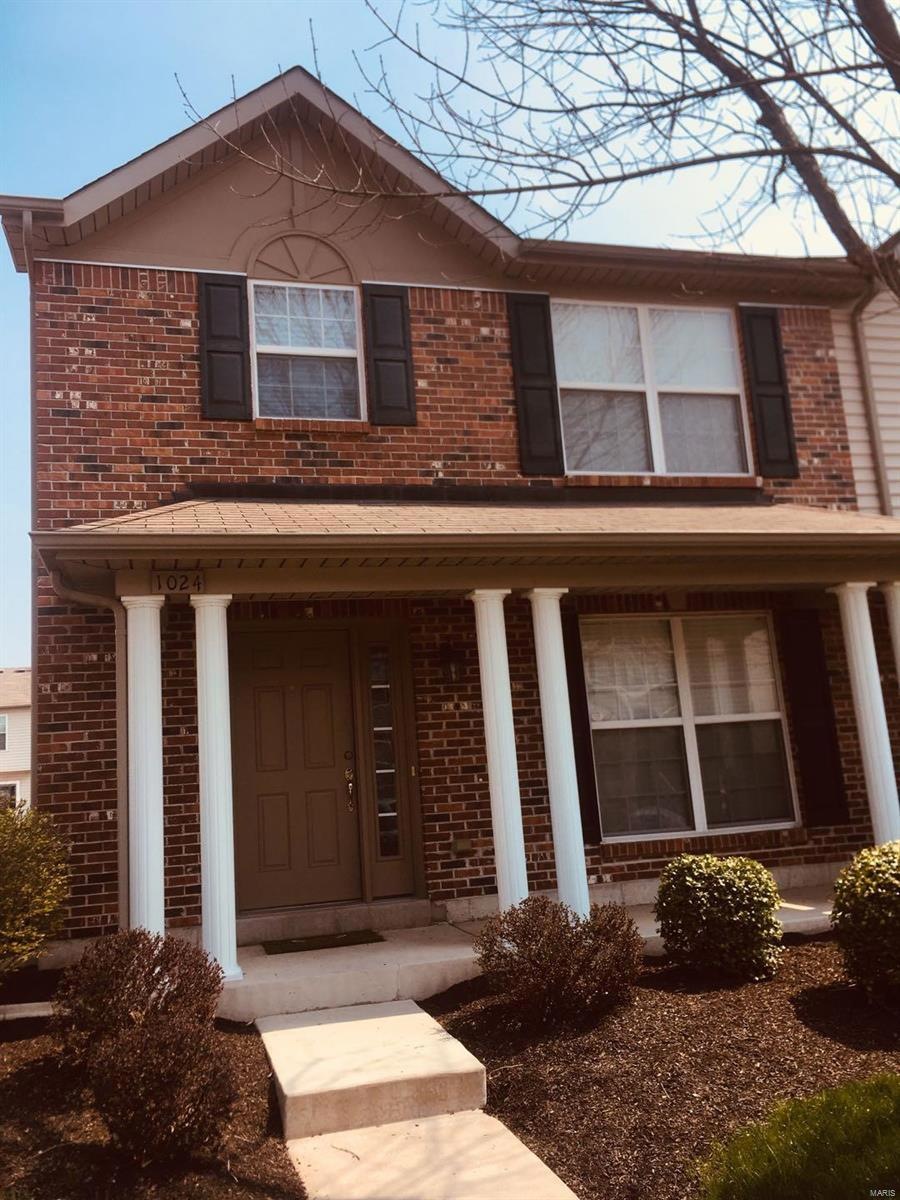 1024 Carpathian Dr, Lake Saint Louis, MO 63367 - photo 1