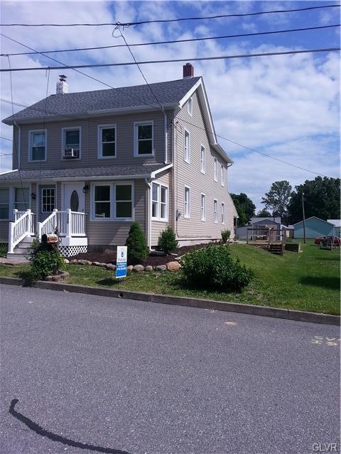 230 Spruce St, Walnutport, PA 18088 - photo 1