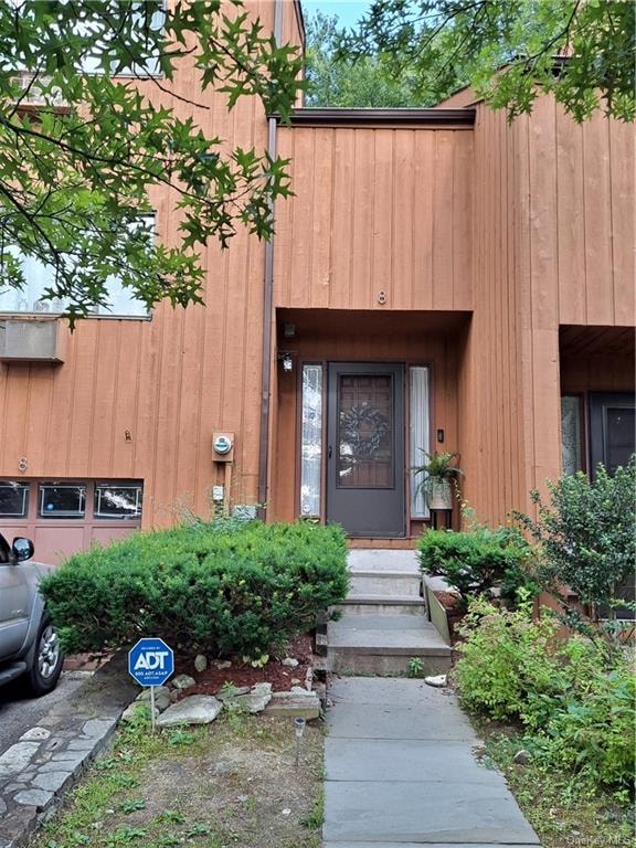 8 Lark Ln, Croton On Hudson, NY 10520 - photo 1
