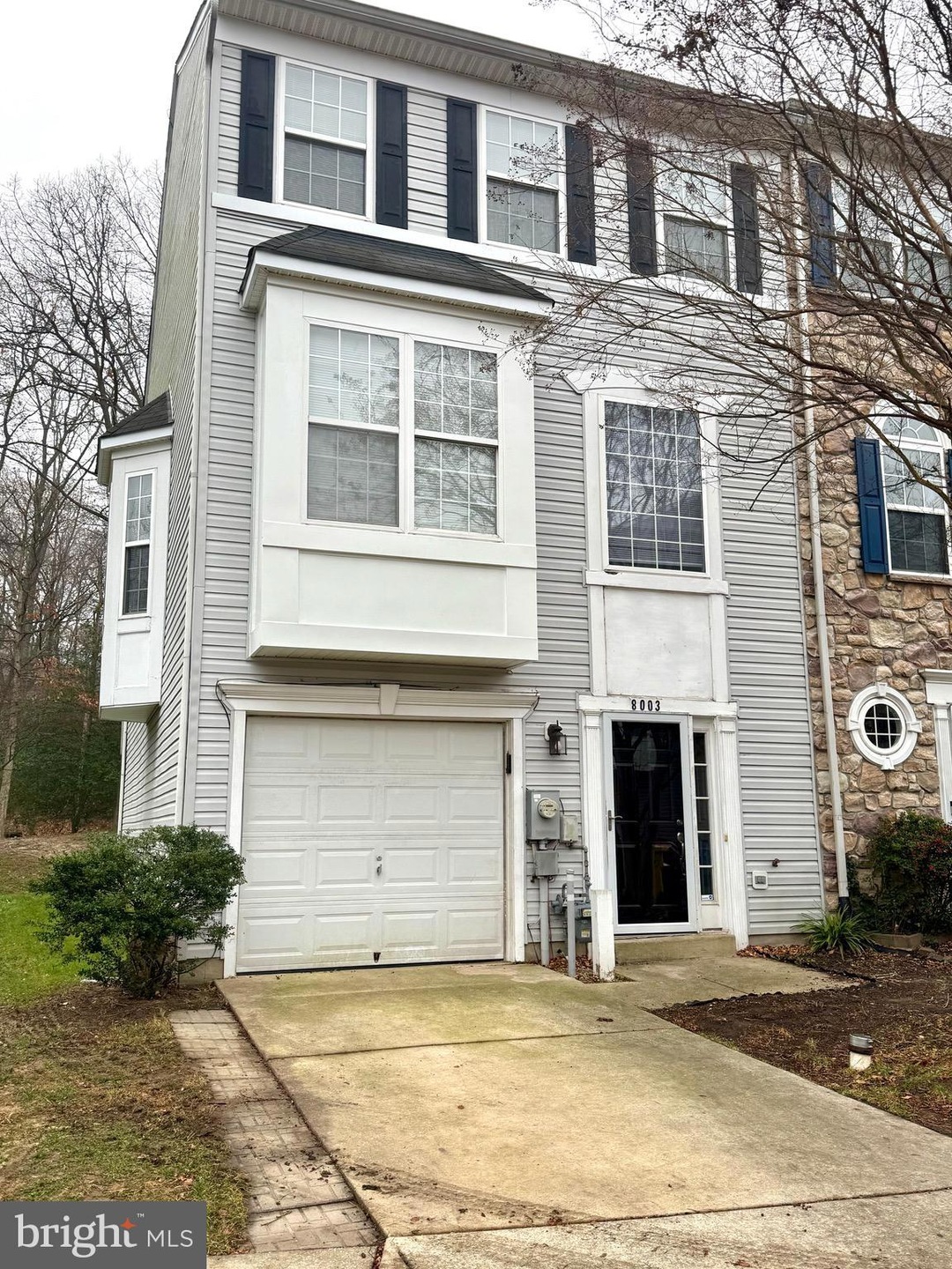 8003 Apple Valley Dr, Pasadena, MD 21122 - photo 1