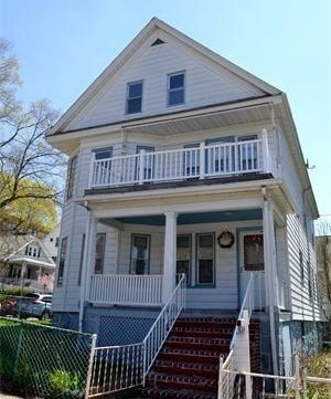 32 Westmount Ave unit 1, West Roxbury, MA 02132 - photo 1