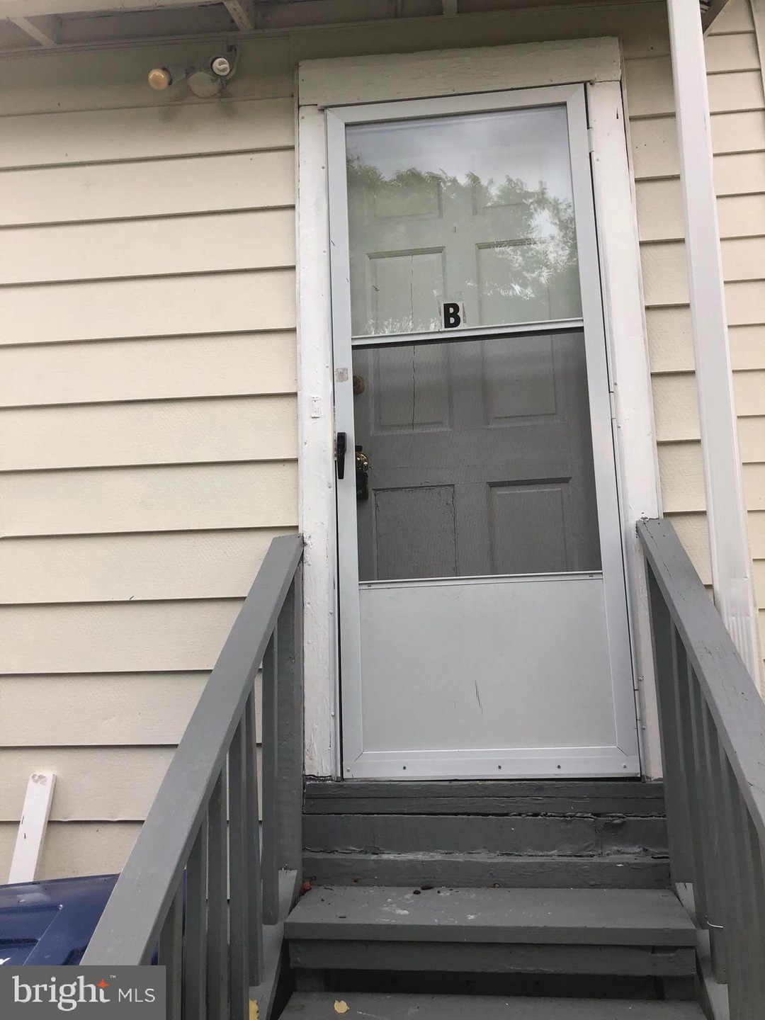 136 Walnut Ave unit B, Lindenwold, NJ 08021 - photo 1