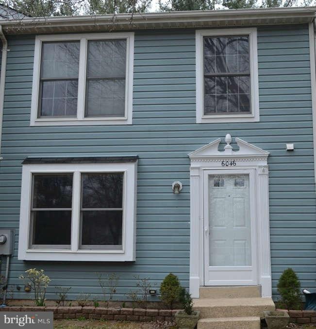 6046 Tree Swallow Ct, Columbia, MD 21044 - photo 1