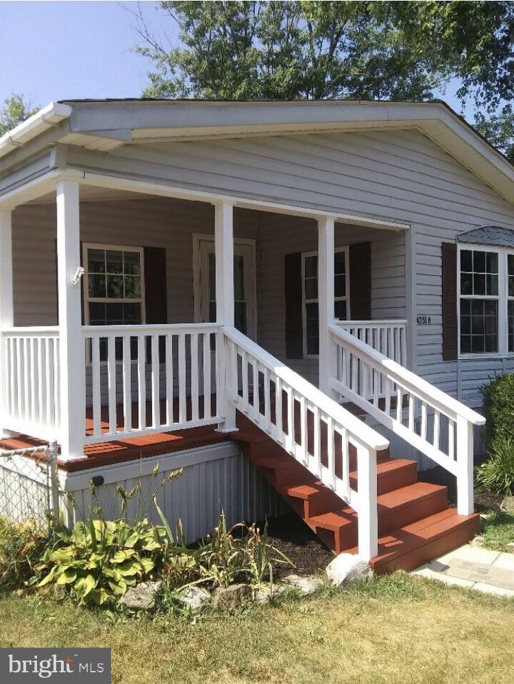 4751 Flanders Ln, Harwood, MD 20776 - photo 1