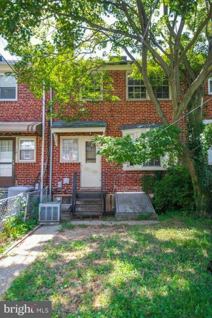 1558 Pentwood Rd, Baltimore, MD 21239 - photo 1