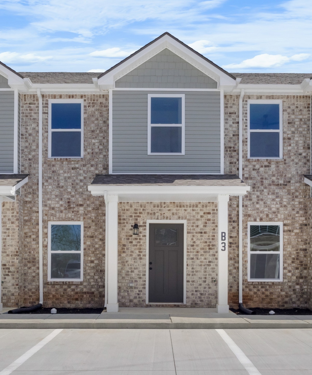For Rent $1,095/month