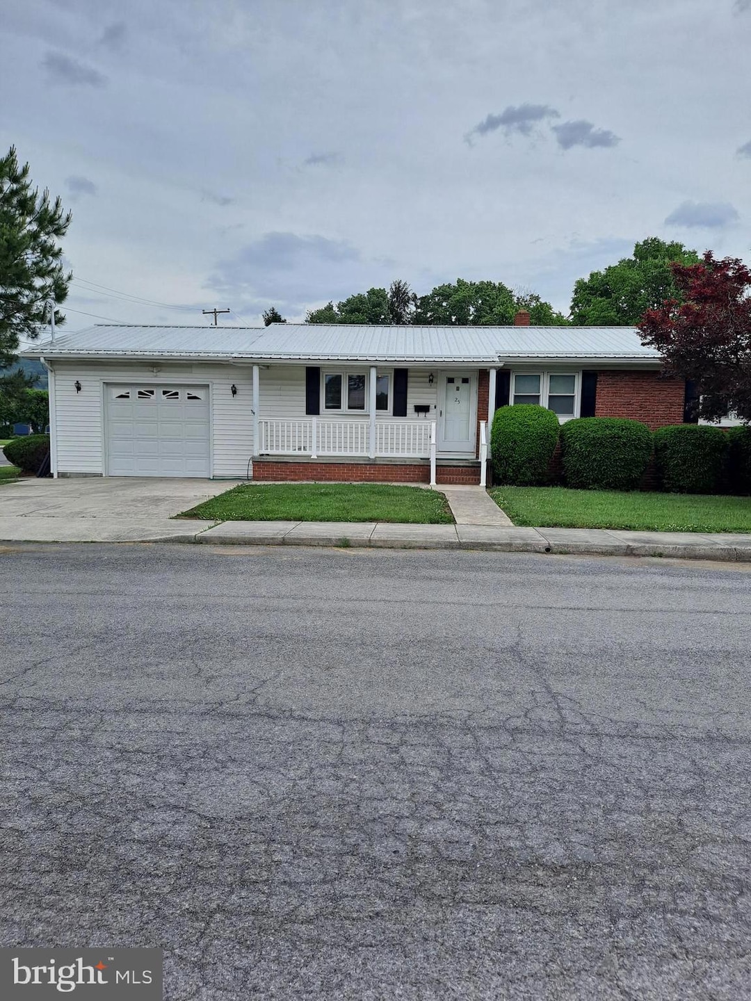 For Sale $289,900