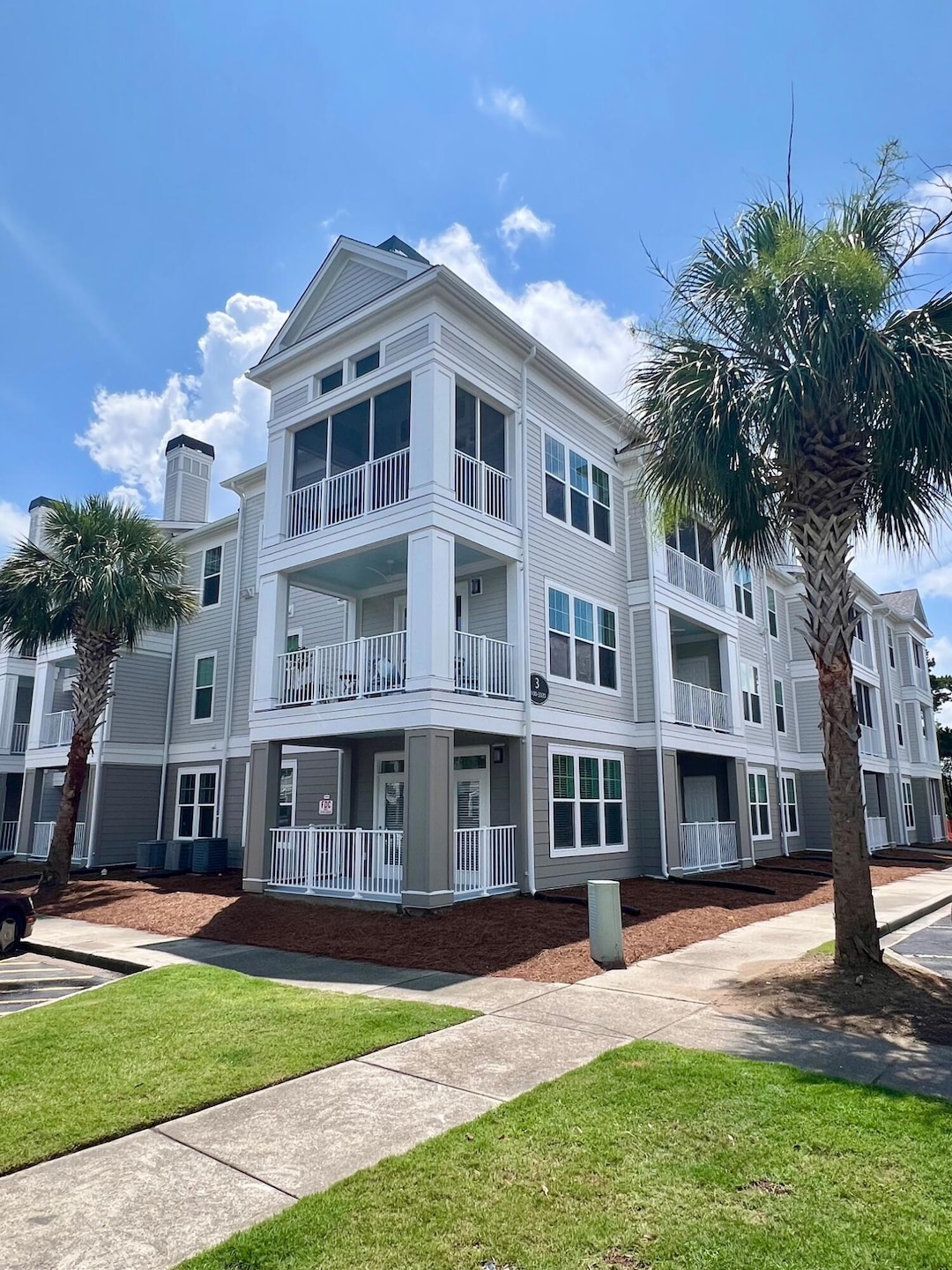 3104 is a ground floor corner condo