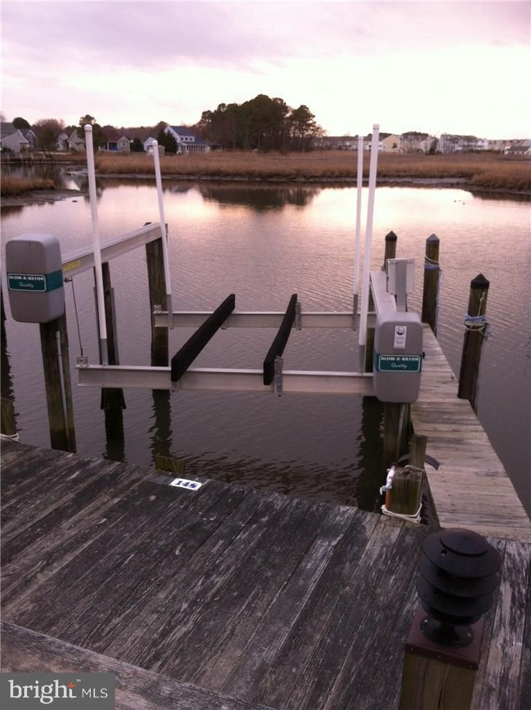 Slip 148 Harbor Dr unit 148, Ocean View, DE 19970 - photo 1