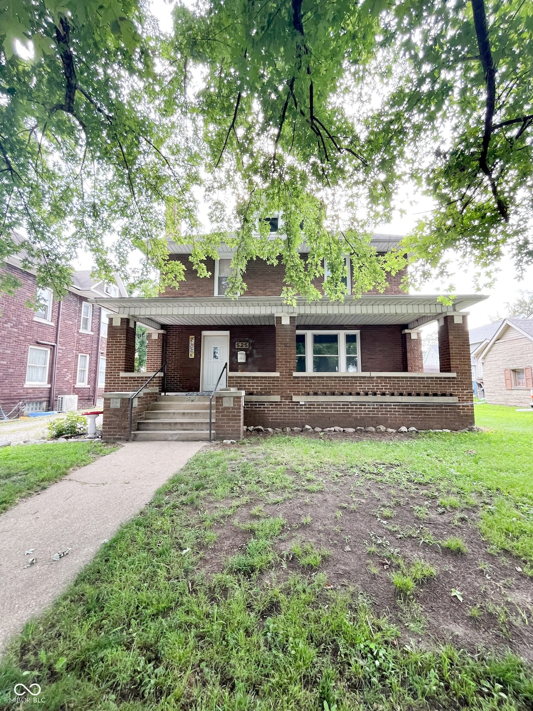 525 S 4th St, Clinton, IN 47842 - photo 1