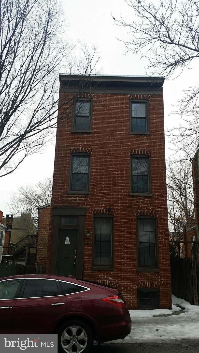 40 S Arlington Ave, Baltimore, MD 21223 - photo 1