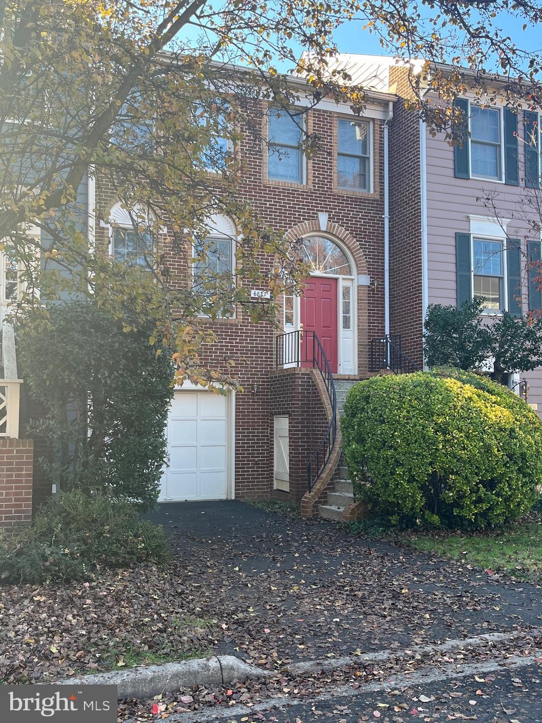 6877 Mclean Province Cir, Falls Church, VA 22043 - photo 1