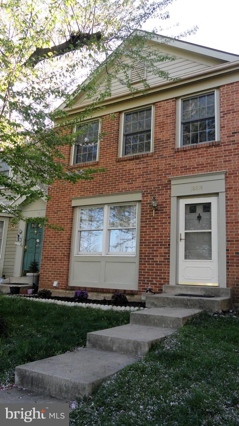 18818 Sky Blue Cir, Germantown, MD 20874 - photo 1