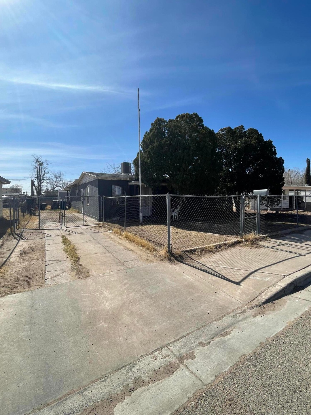 8342 White Rd, El Paso, TX 79907 - photo 1