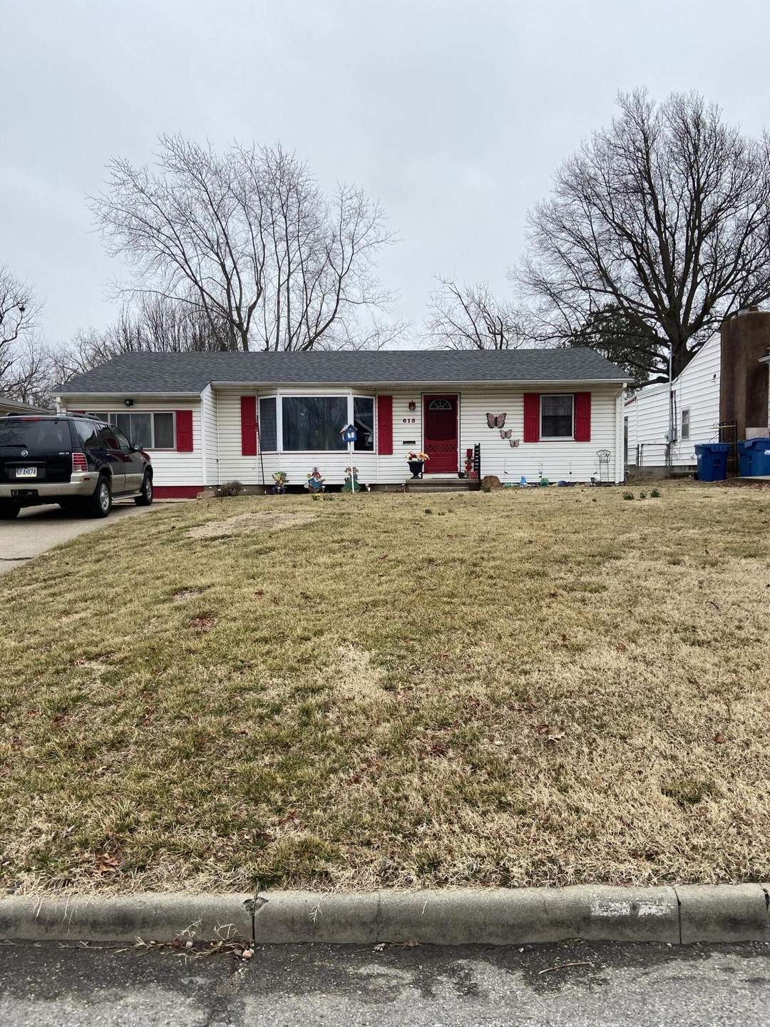 615 Monroe pic 1
