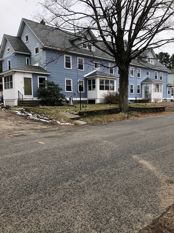 81 High St, Hardwick, MA 01031 - photo 1