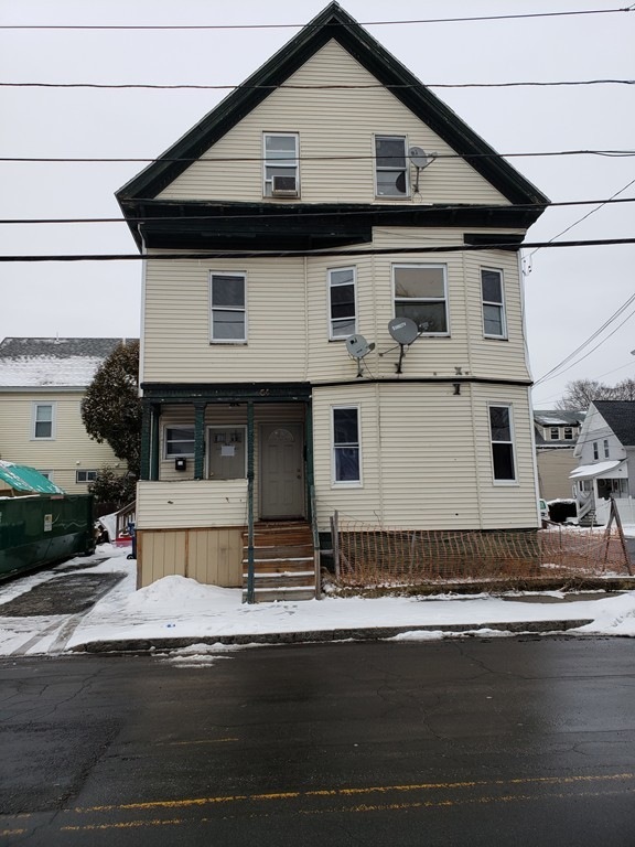 52 Brookfield St, Lawrence, MA 01843 - photo 1