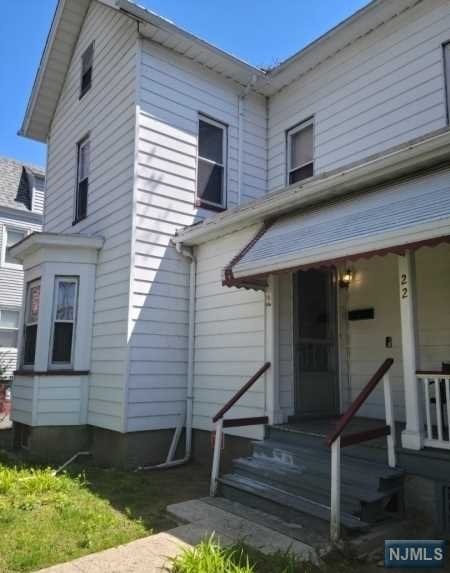 22 Bedford St, East Orange, NJ 07018 - photo 1