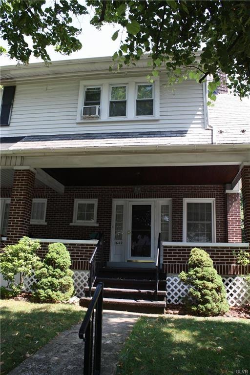 1642 Easton Ave, Bethlehem, PA 18017 - photo 1