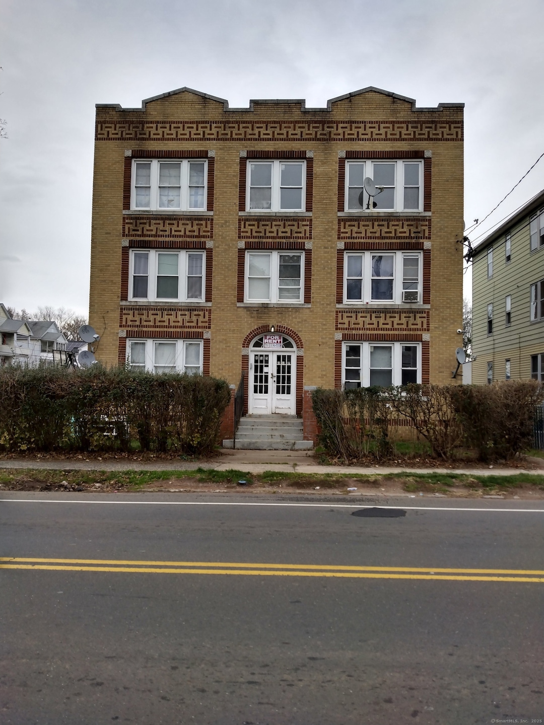 For Rent $1,450/month