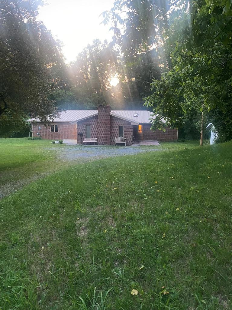 243 Southview St, Pounding Mill, VA 24637 MLS 86994