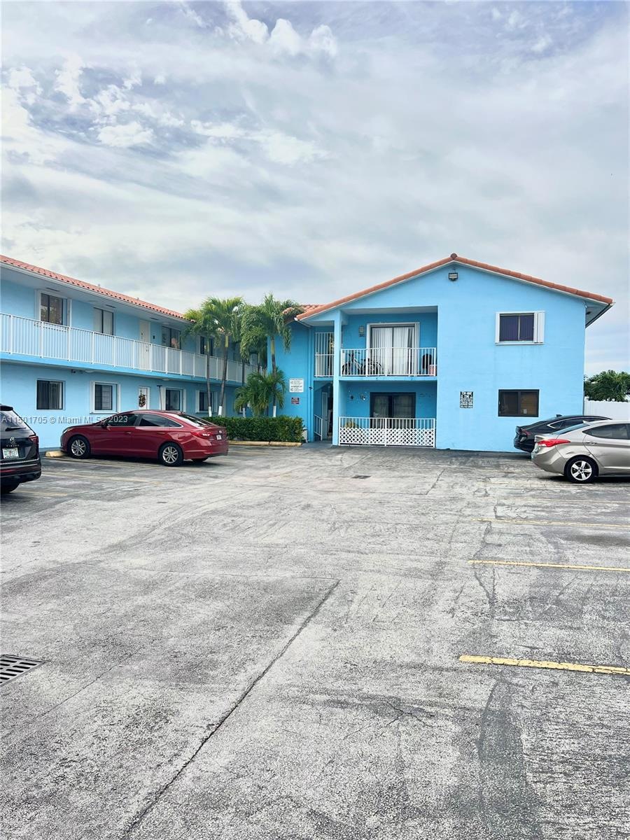 5710 W 26th Ave unit 5710, Hialeah, FL 33016 - photo 1